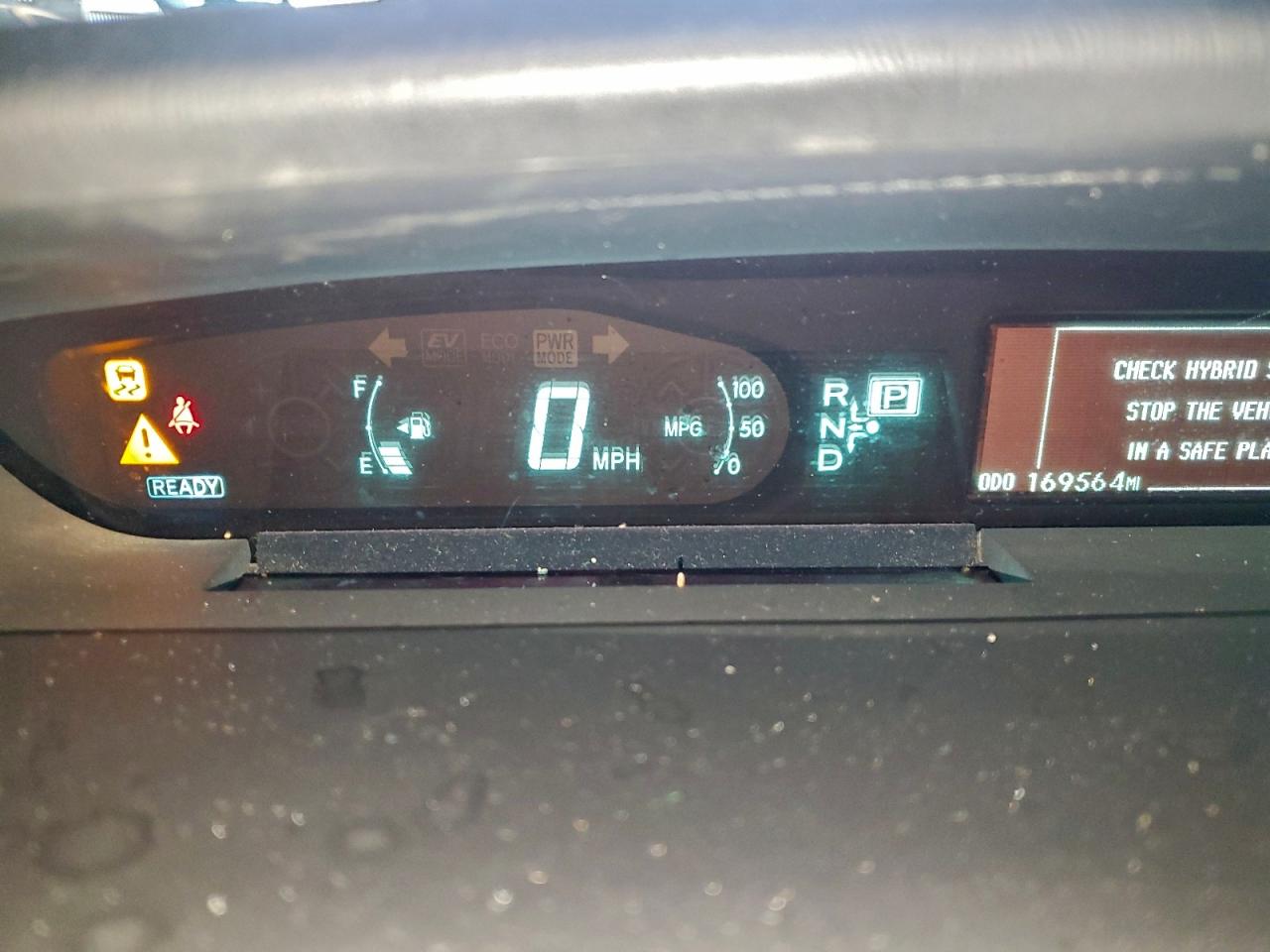 2014 TOYOTA PRIUS photo 9