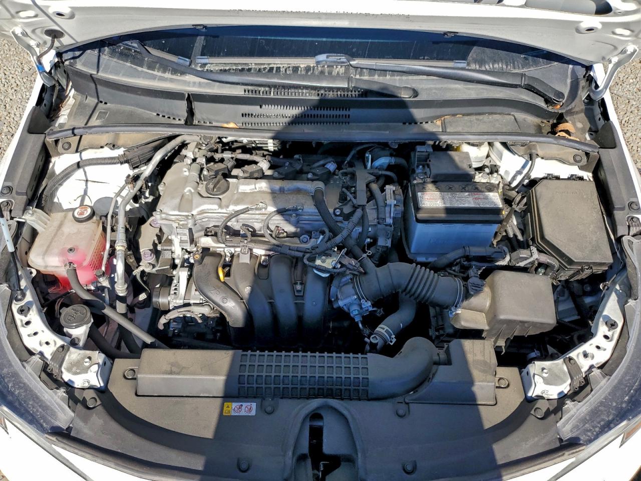 2021 TOYOTA COROLLA LE photo 11