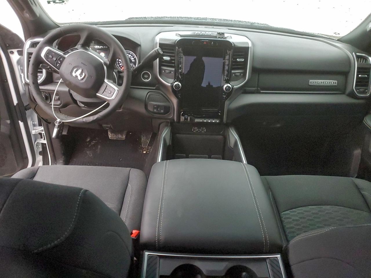2025 RAM 2500 BIG HORN photo 8
