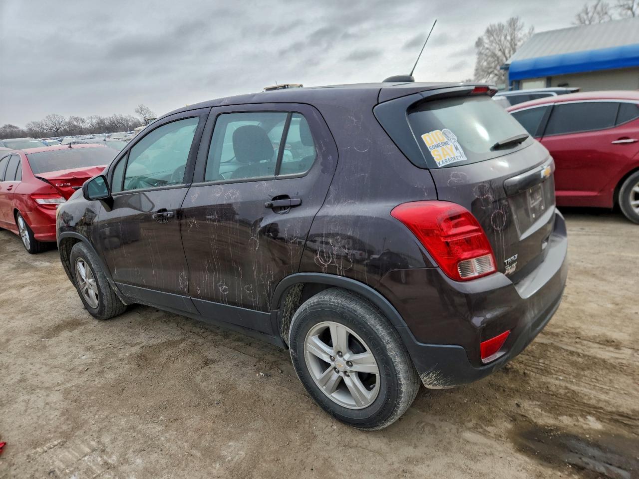 2020 CHEVROLET TRAX LS photo 2