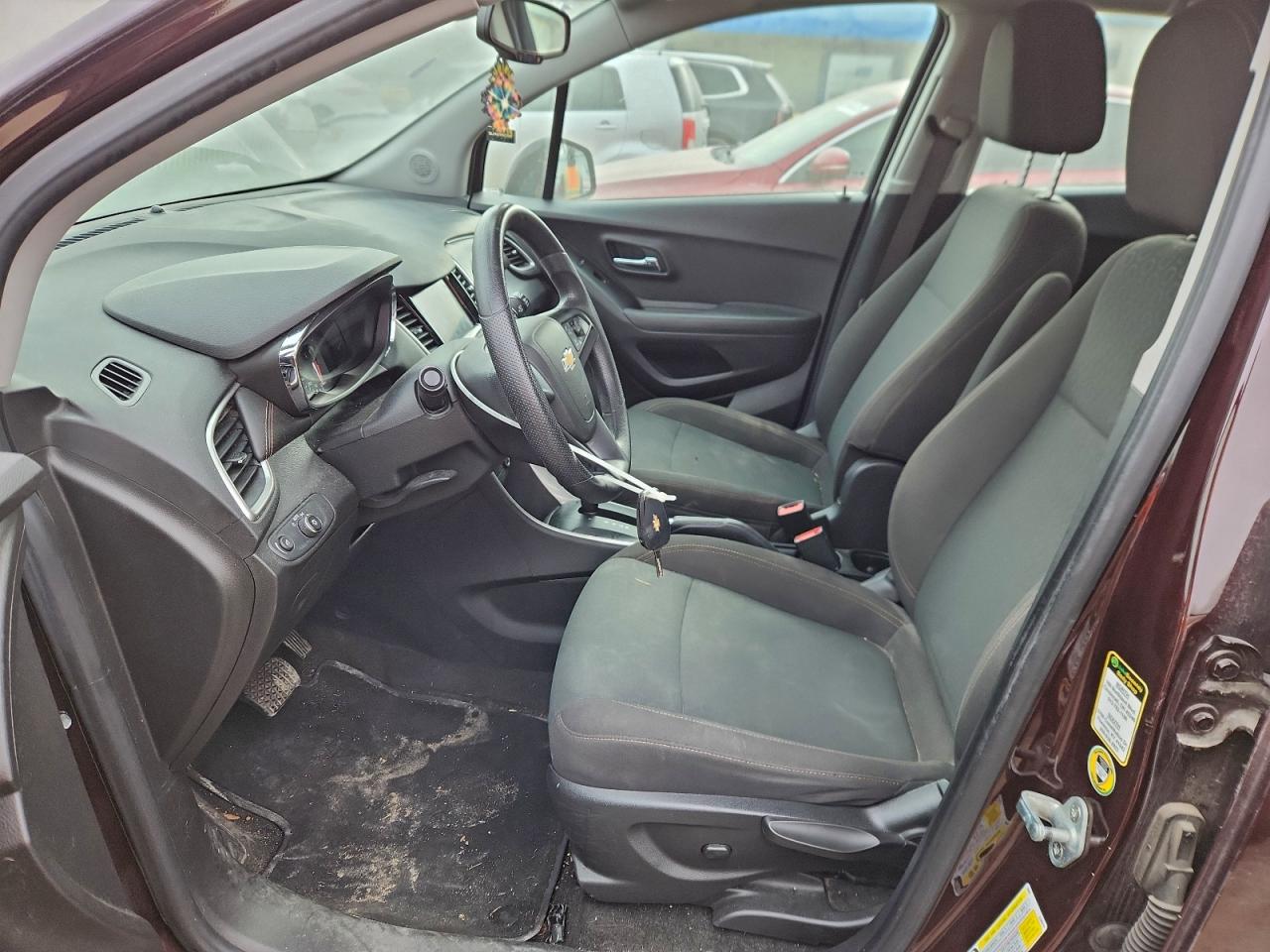 2020 CHEVROLET TRAX LS photo 7