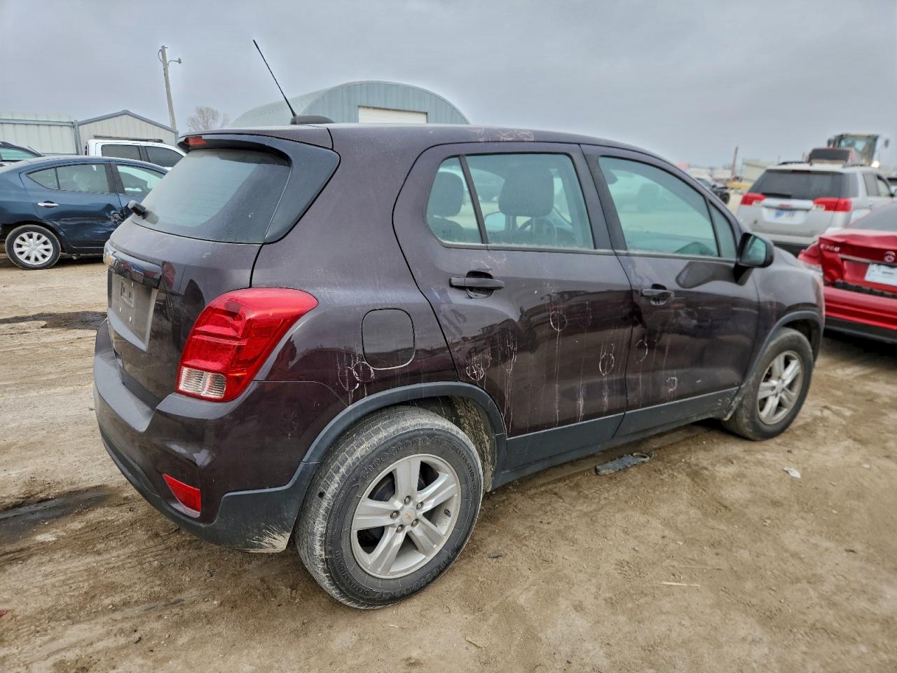 2020 CHEVROLET TRAX LS photo 3