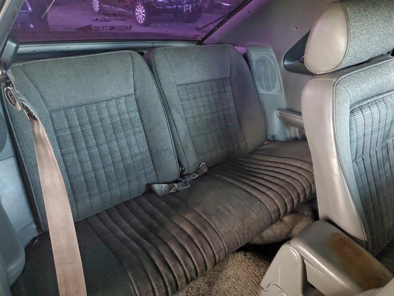 1989 FORD MUSTANG LX photo 10