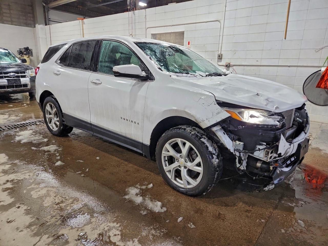 2018 CHEVROLET EQUINOX LT photo 4
