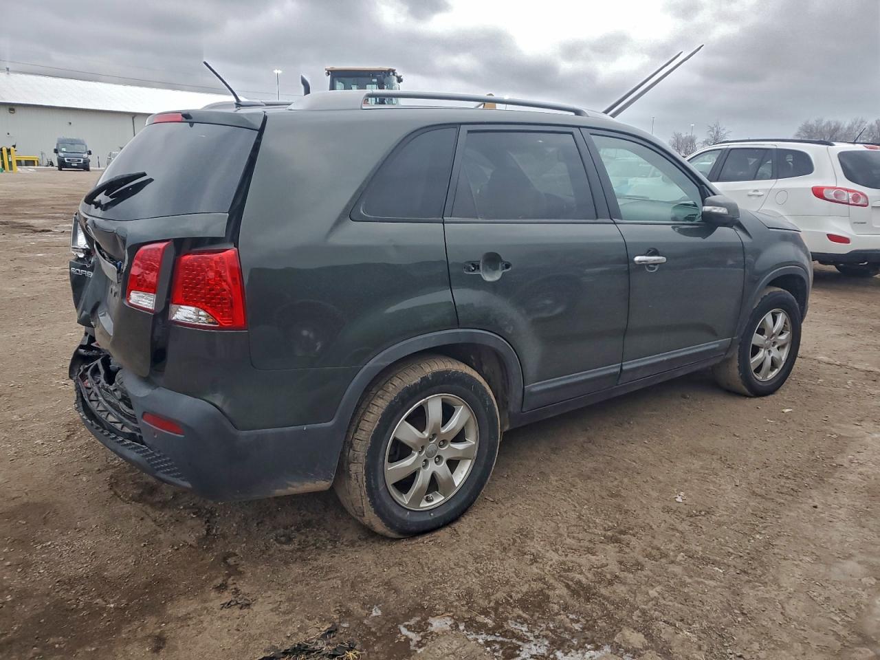 2012 KIA SORENTO BASE photo 3