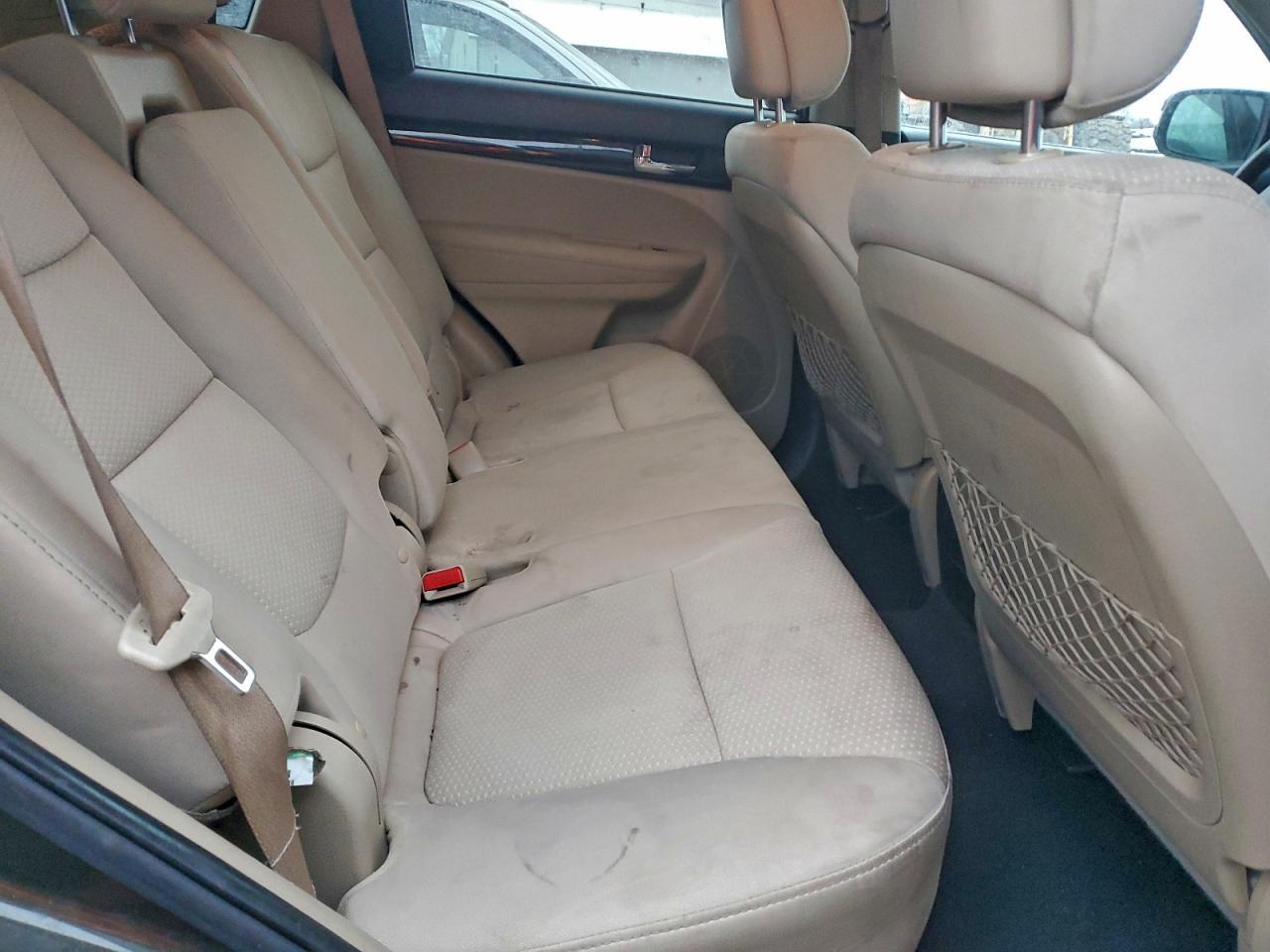 2012 KIA SORENTO BASE photo 11
