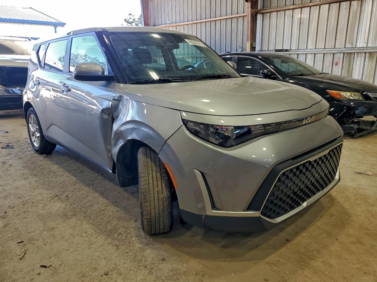 2025 KIA SOUL LX photo 4