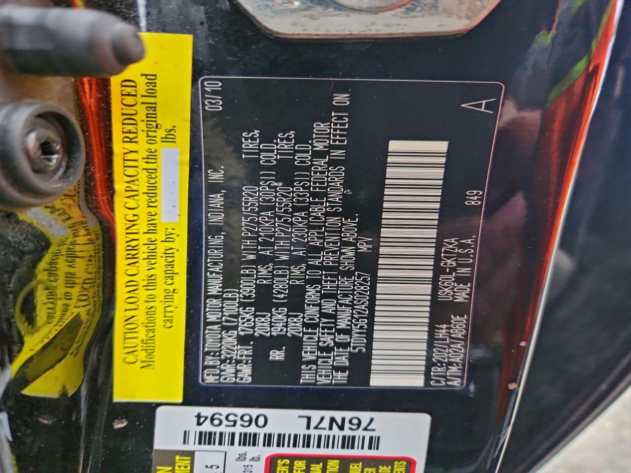 2010 TOYOTA SEQUOIA PLATINUM photo 14