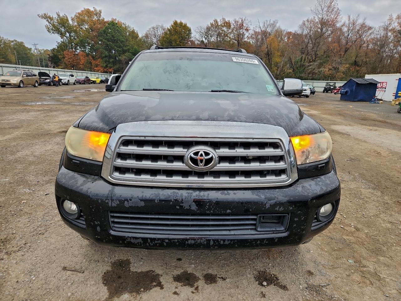 2010 TOYOTA SEQUOIA PLATINUM photo 5