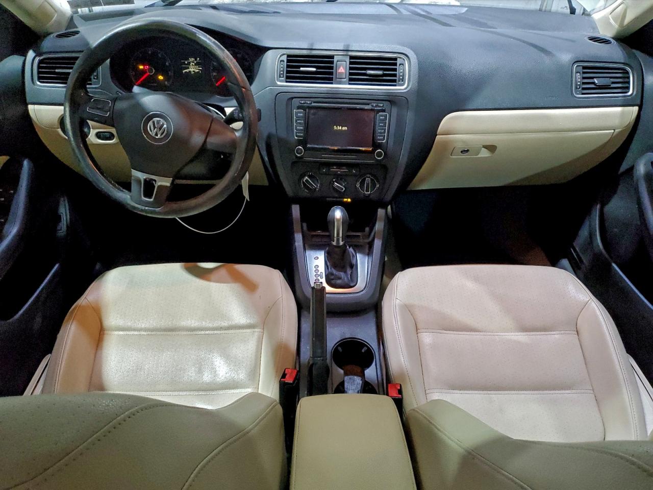 2011 VOLKSWAGEN JETTA SE photo 8