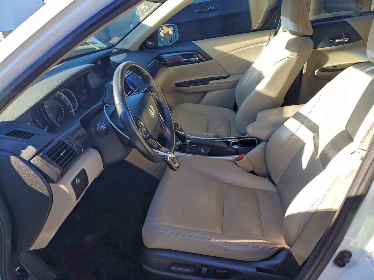 2016 HONDA ACCORD EXL photo 7