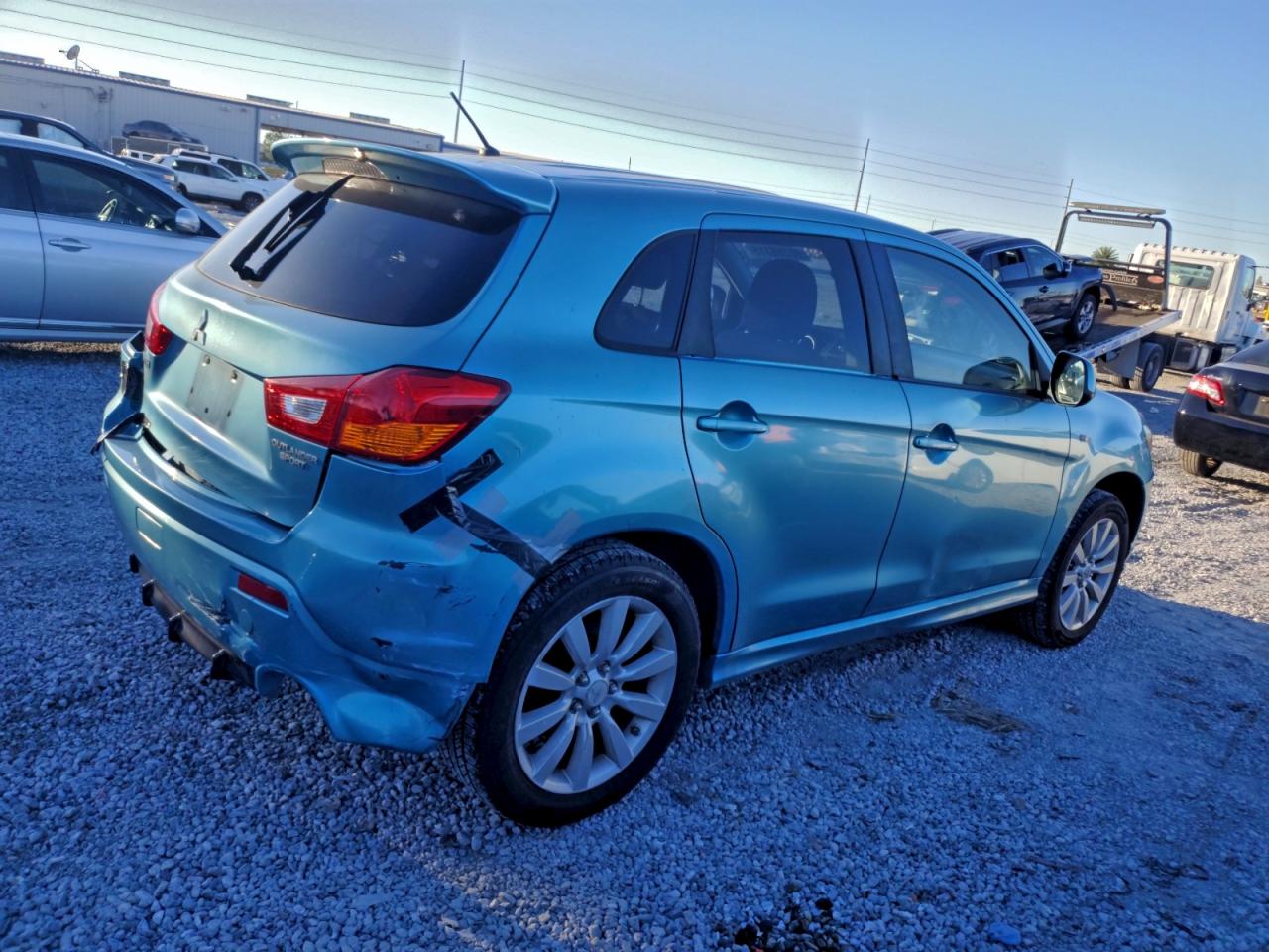 2011 MITSUBISHI OUTLANDER SPORT SE photo 5
