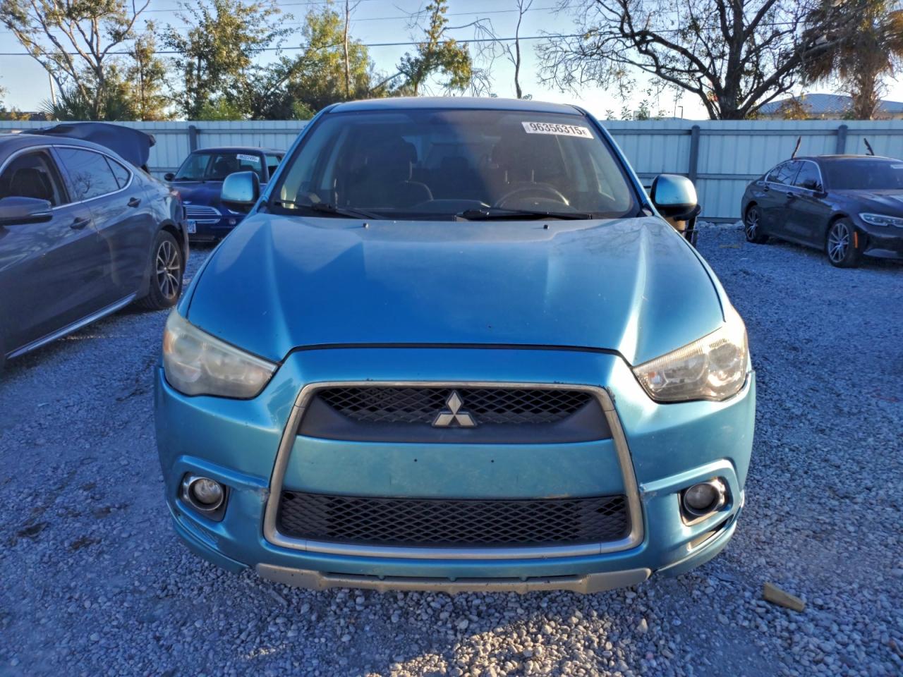 2011 MITSUBISHI OUTLANDER SPORT SE photo 9