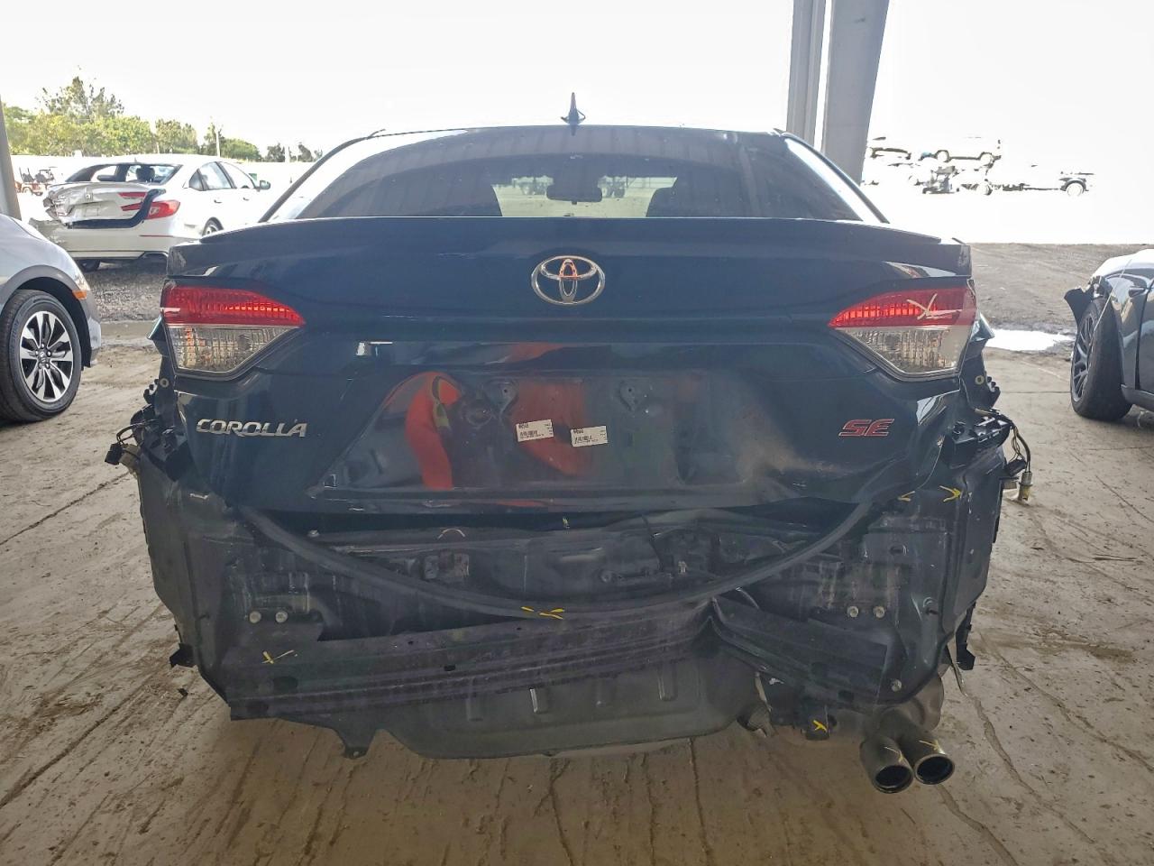 2023 TOYOTA COROLLA SE photo 11
