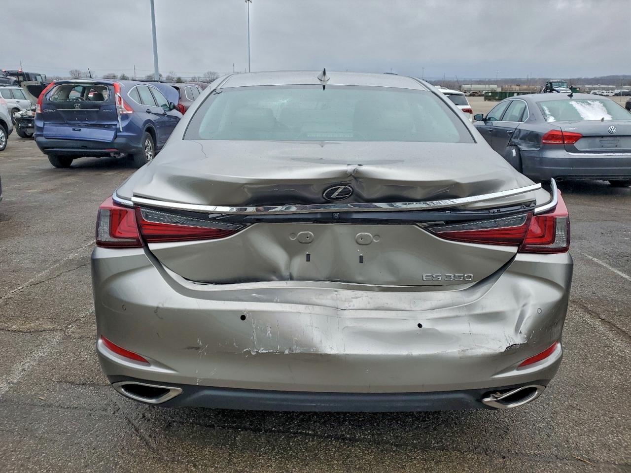 2019 LEXUS ES 350 photo 11