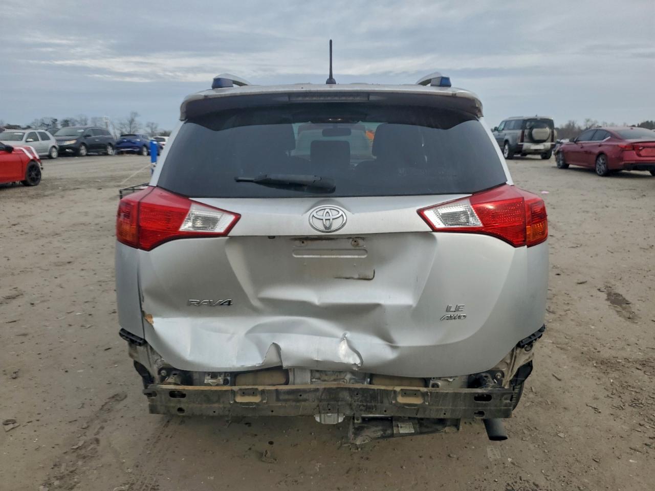 2015 TOYOTA RAV4 LE photo 6