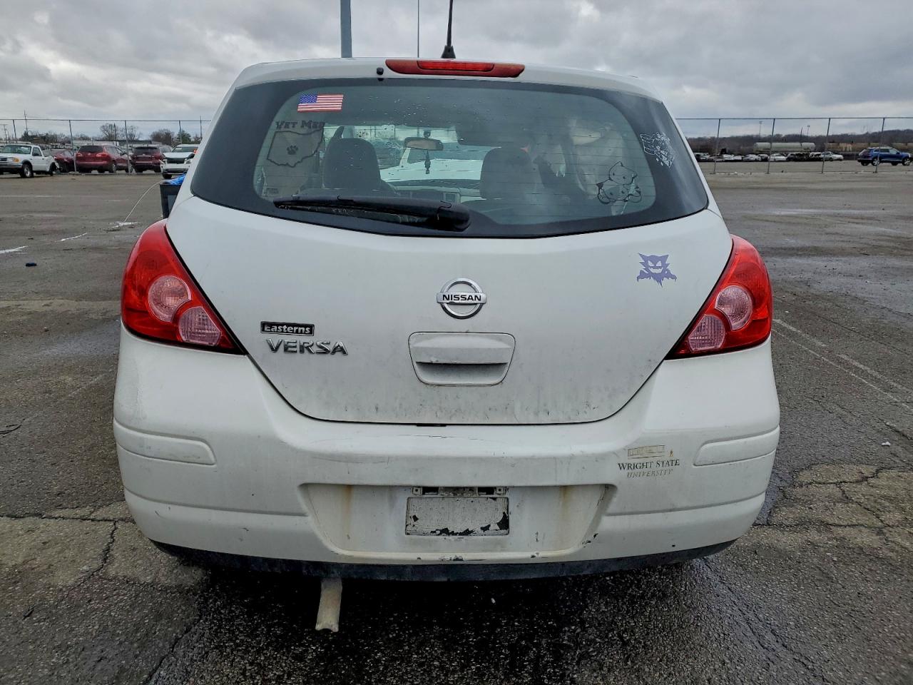 2011 NISSAN VERSA S photo 6