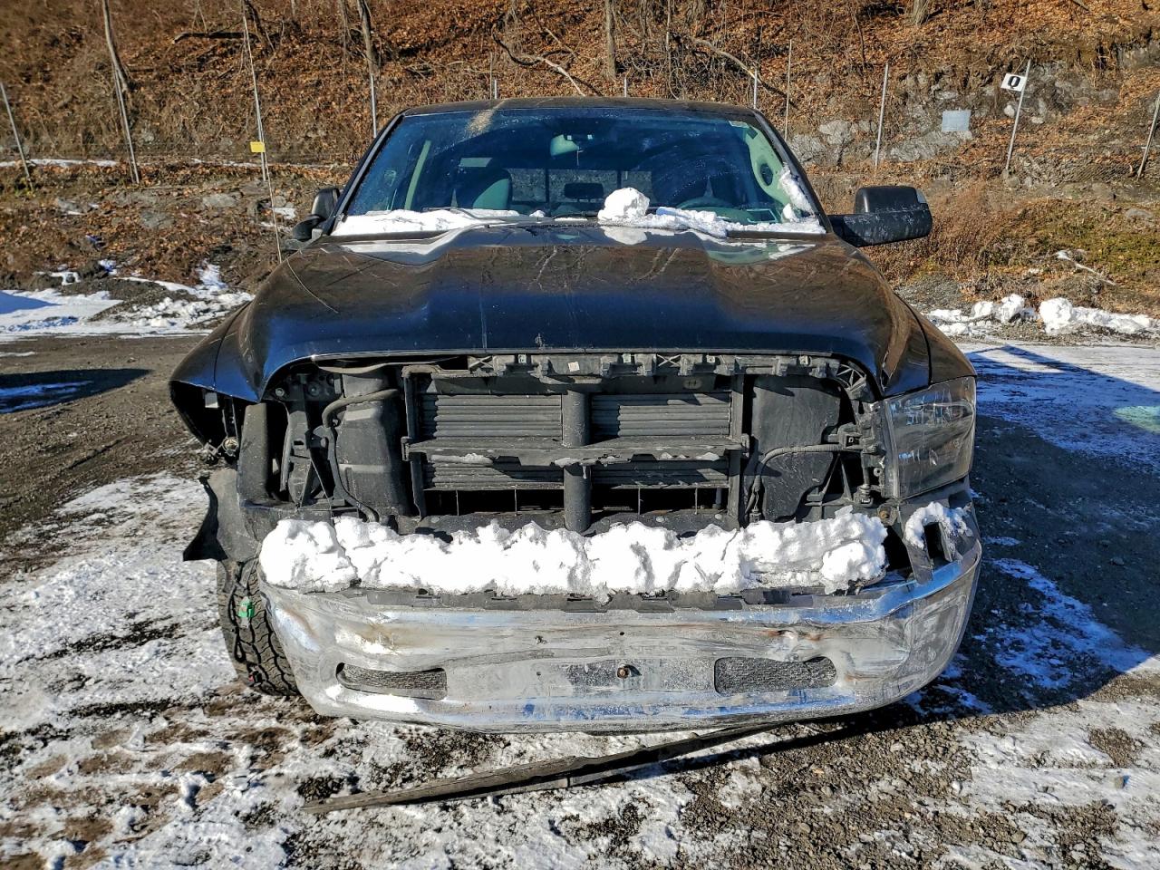 2014 RAM 1500 SLT photo 5