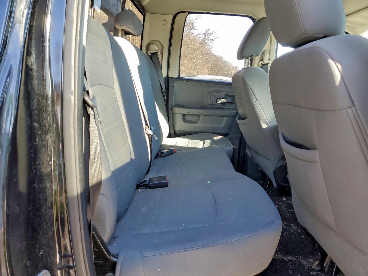 2014 RAM 1500 SLT photo 10