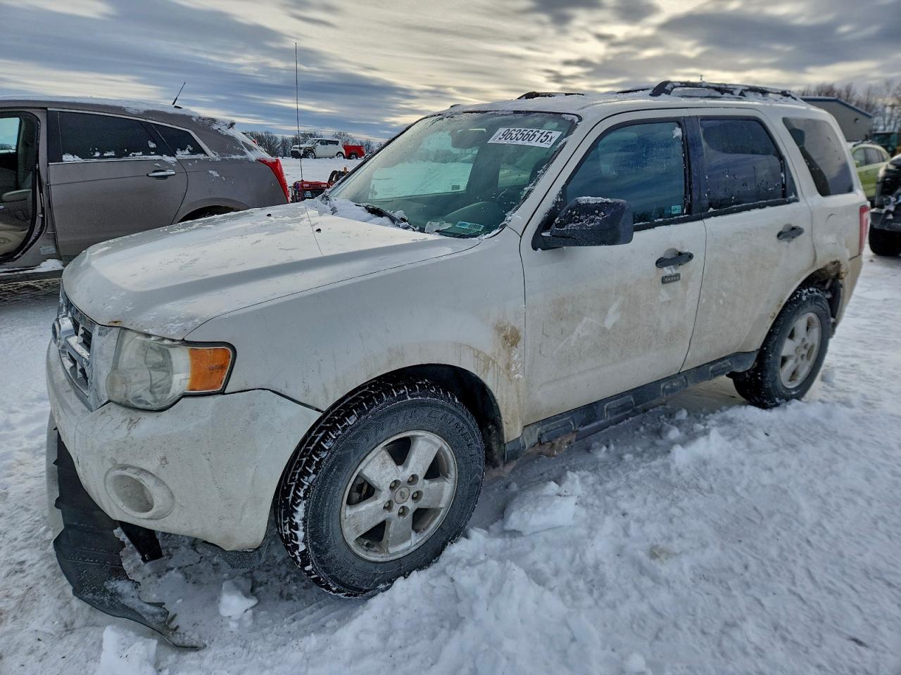 2011 FORD ESCAPE