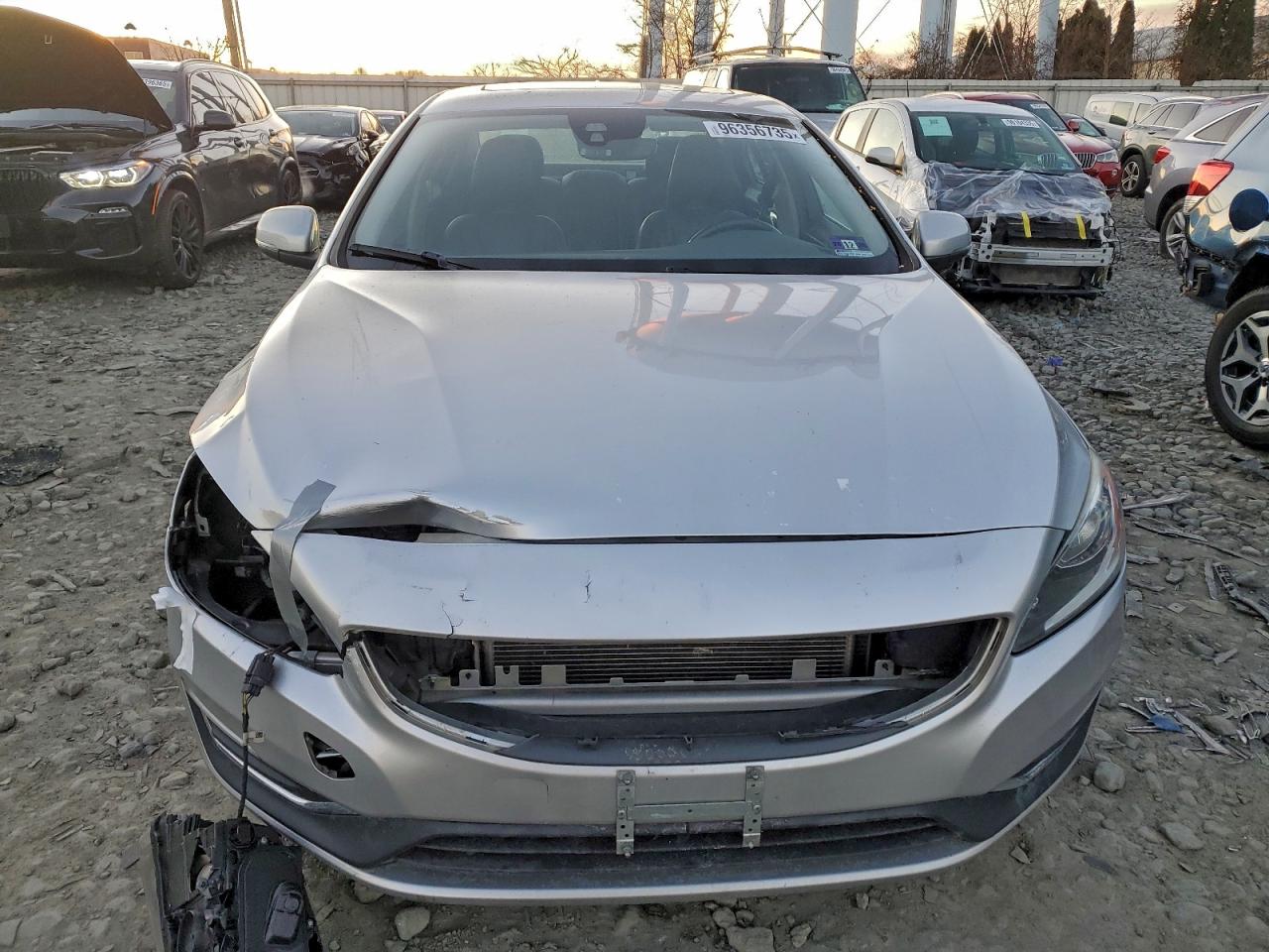2016 VOLVO S60 PREMIER photo 5