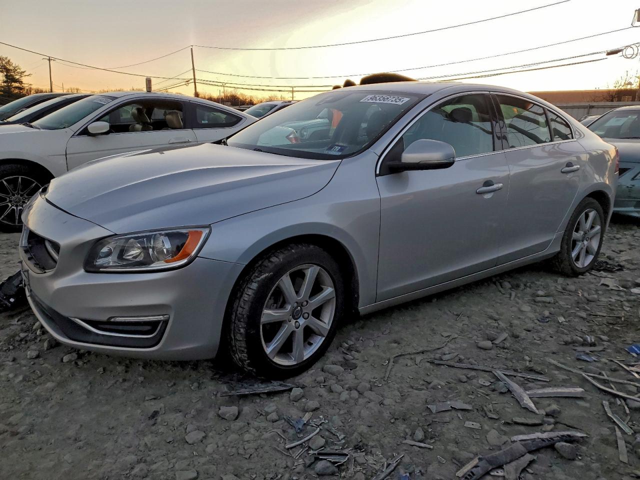 2016 VOLVO S60