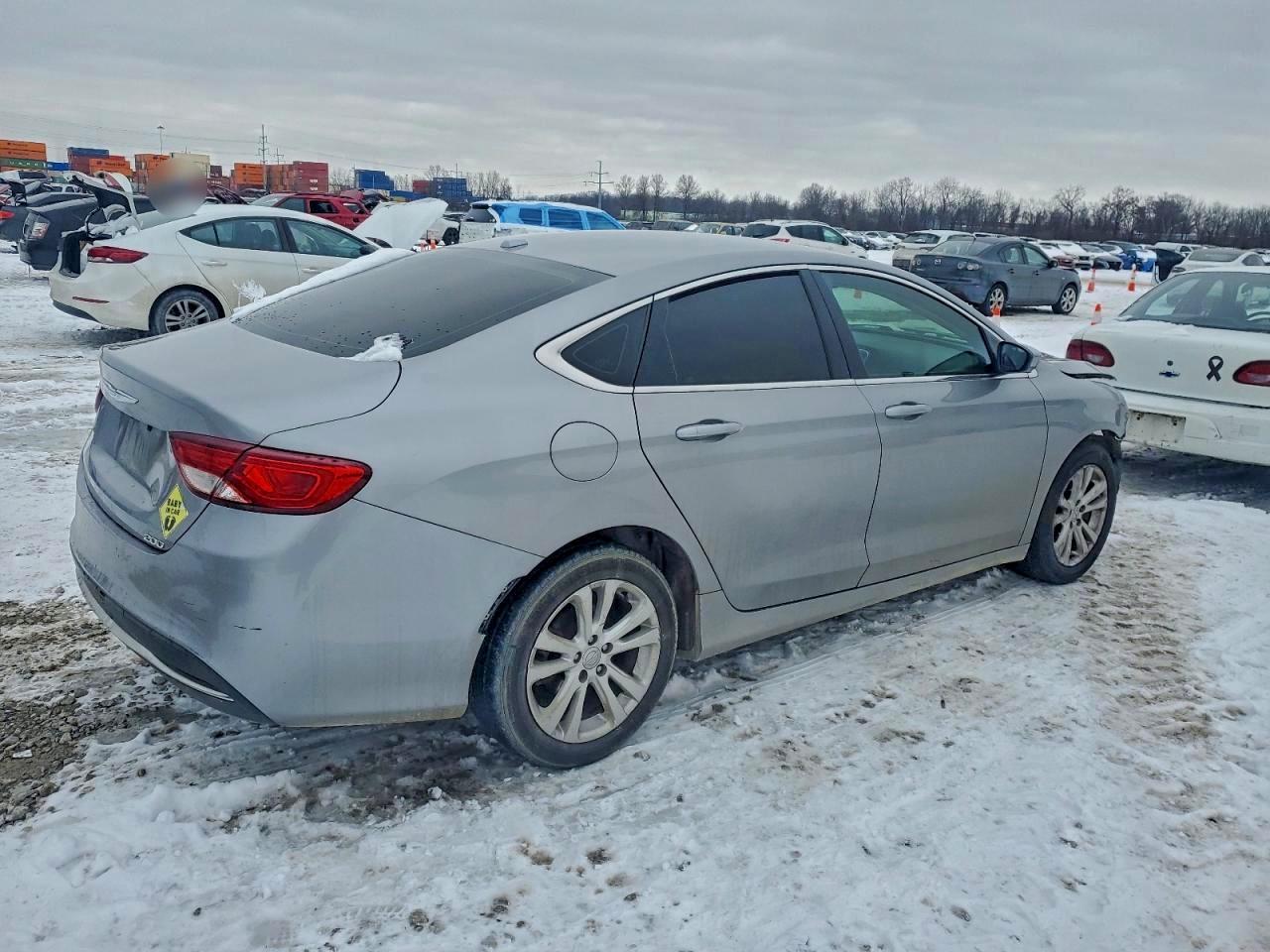2015 CHRYSLER 200 LIMITED photo 3