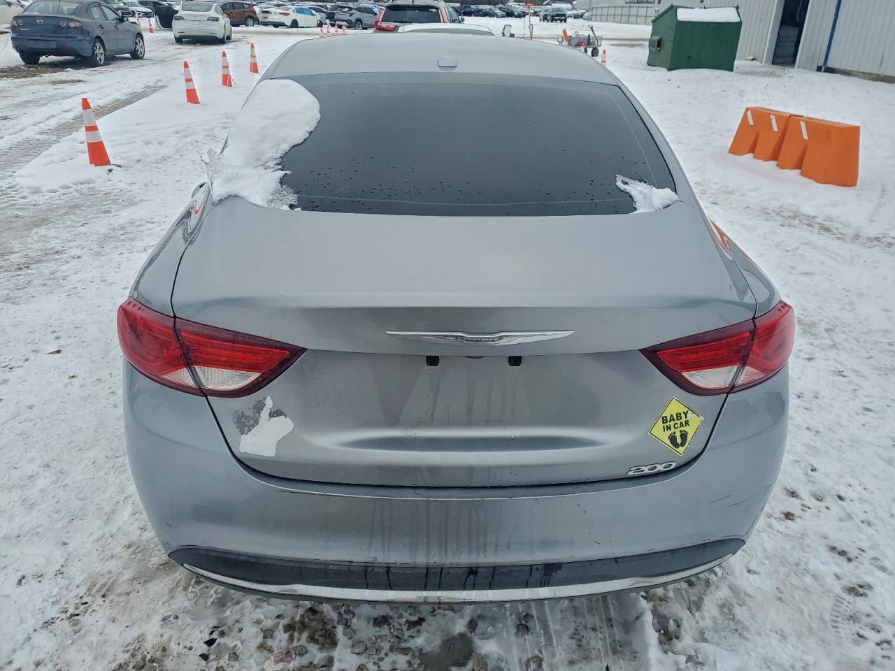 2015 CHRYSLER 200 LIMITED photo 6