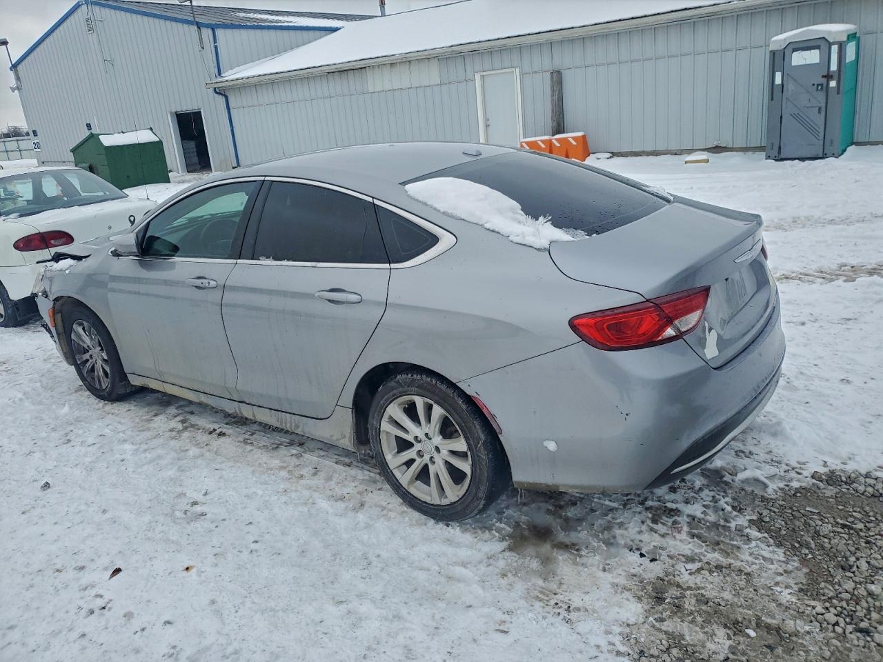 2015 CHRYSLER 200 LIMITED photo 2