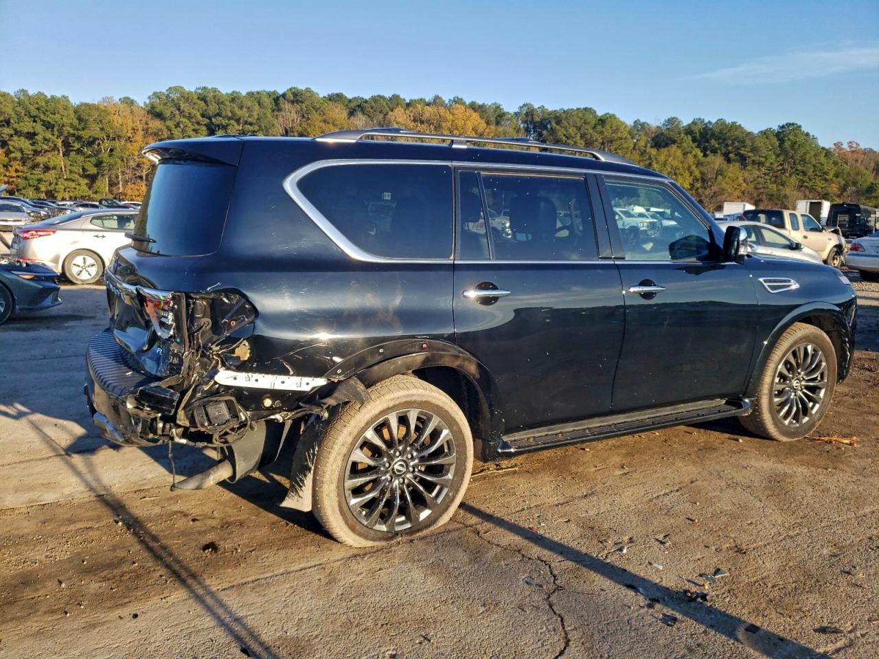 2023 NISSAN ARMADA PLATINUM photo 3