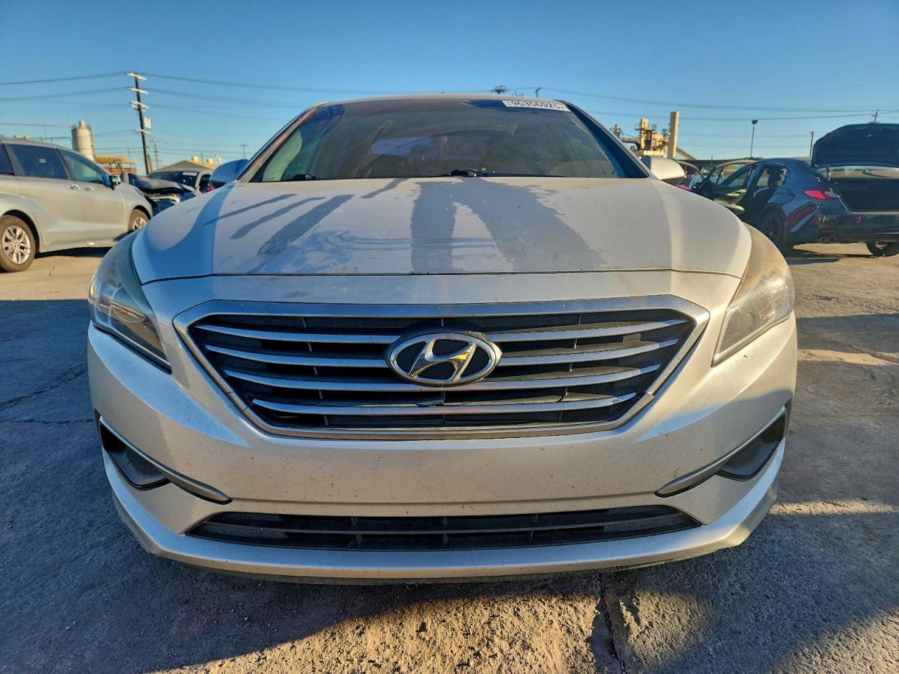2017 HYUNDAI SONATA SE photo 5