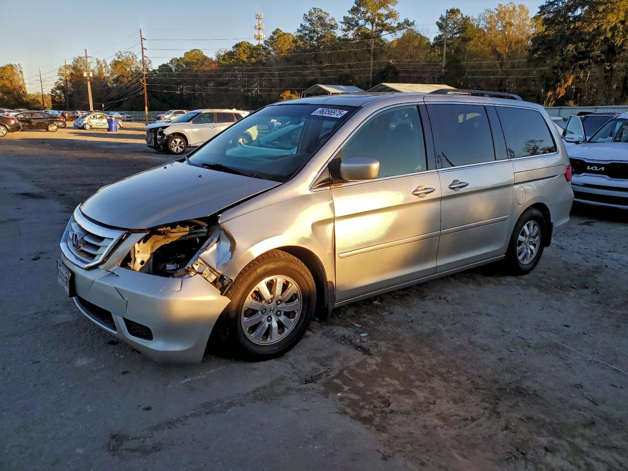2008 HONDA ODYSSEY EXL — FRONT END damage — photo 1