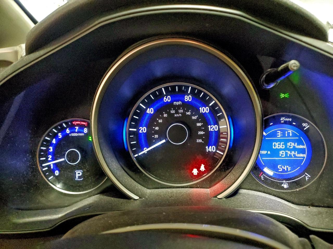 2016 HONDA FIT LX photo 9