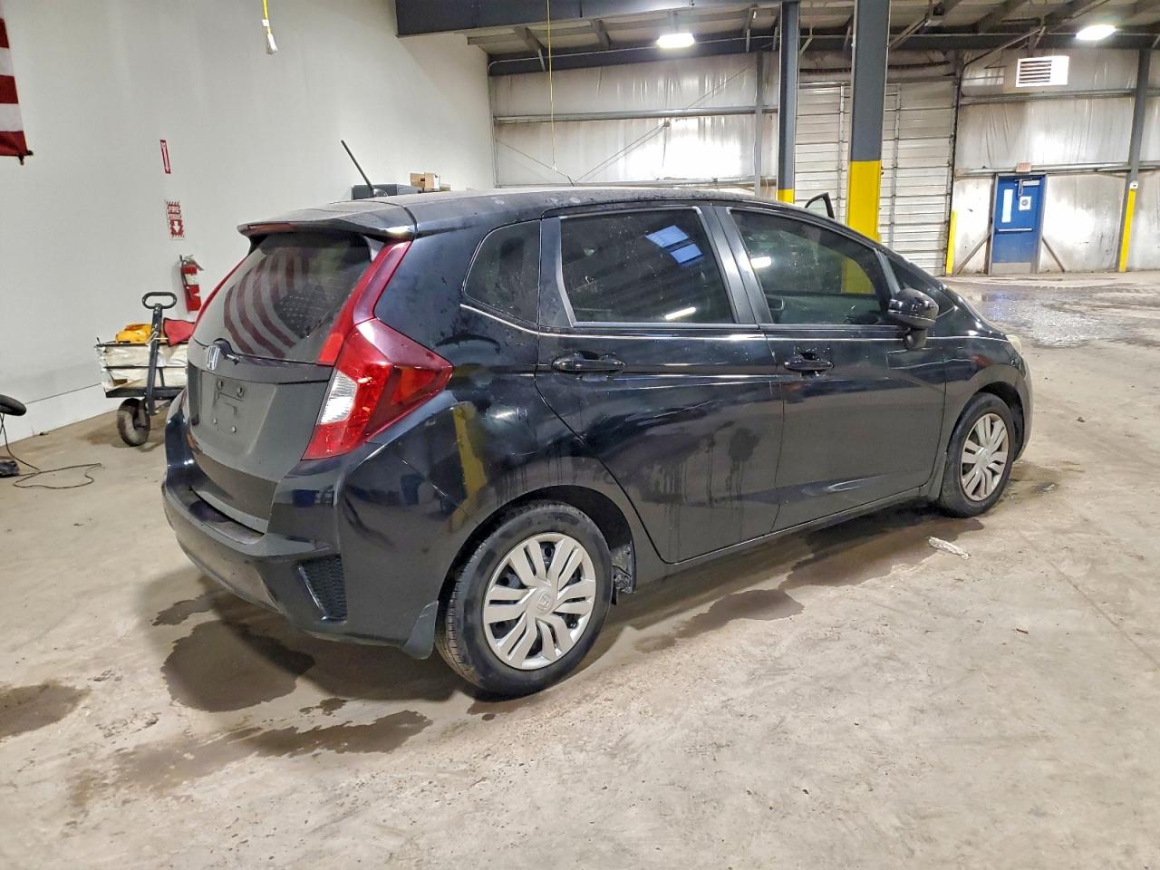 2016 HONDA FIT LX photo 3