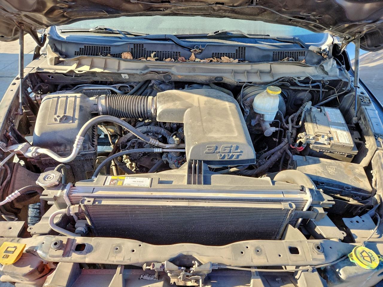 2018 RAM 1500 SLT photo 11