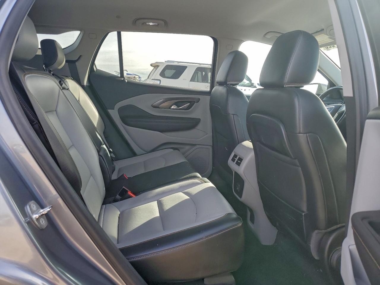 2019 GMC TERRAIN SLT photo 21