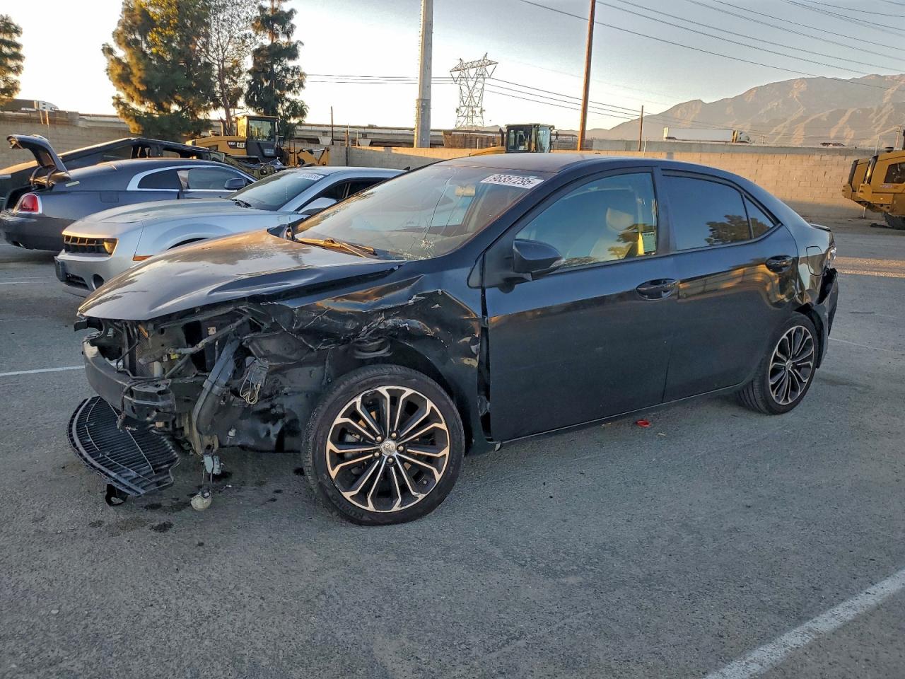 2015 TOYOTA COROLLA