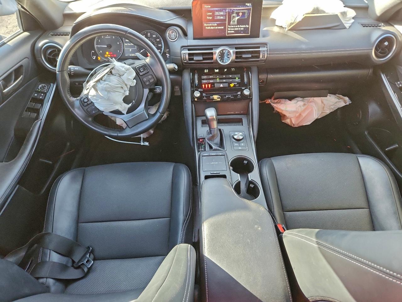 2021 LEXUS IS 300 photo 15