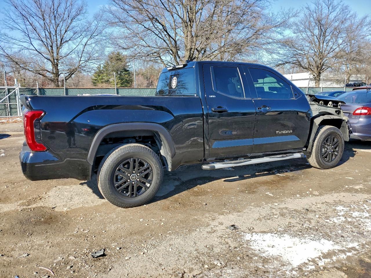 2024 TOYOTA TUNDRA DOUBLE CAB SR photo 3