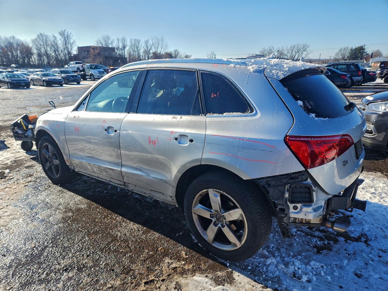 2012 AUDI Q5 PREMIUM PLUS photo 4