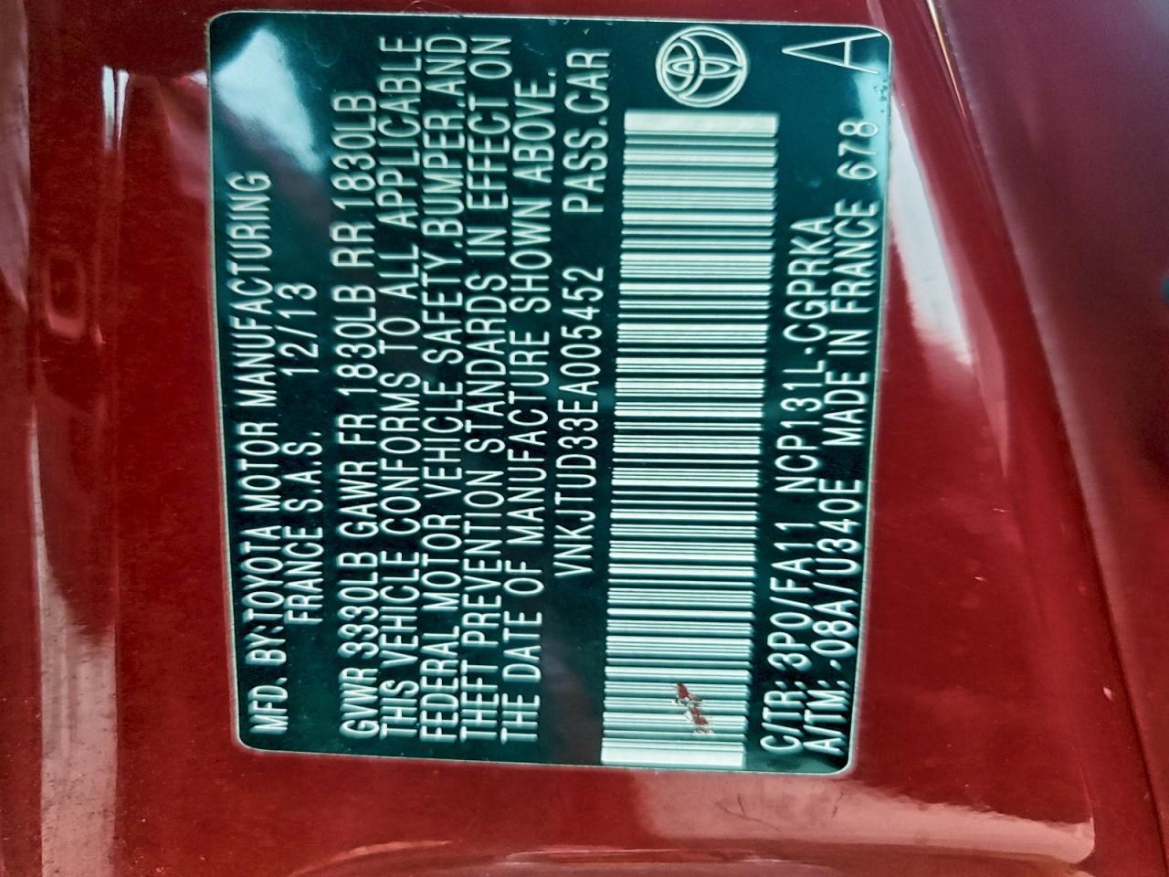 2014 TOYOTA YARIS photo 23