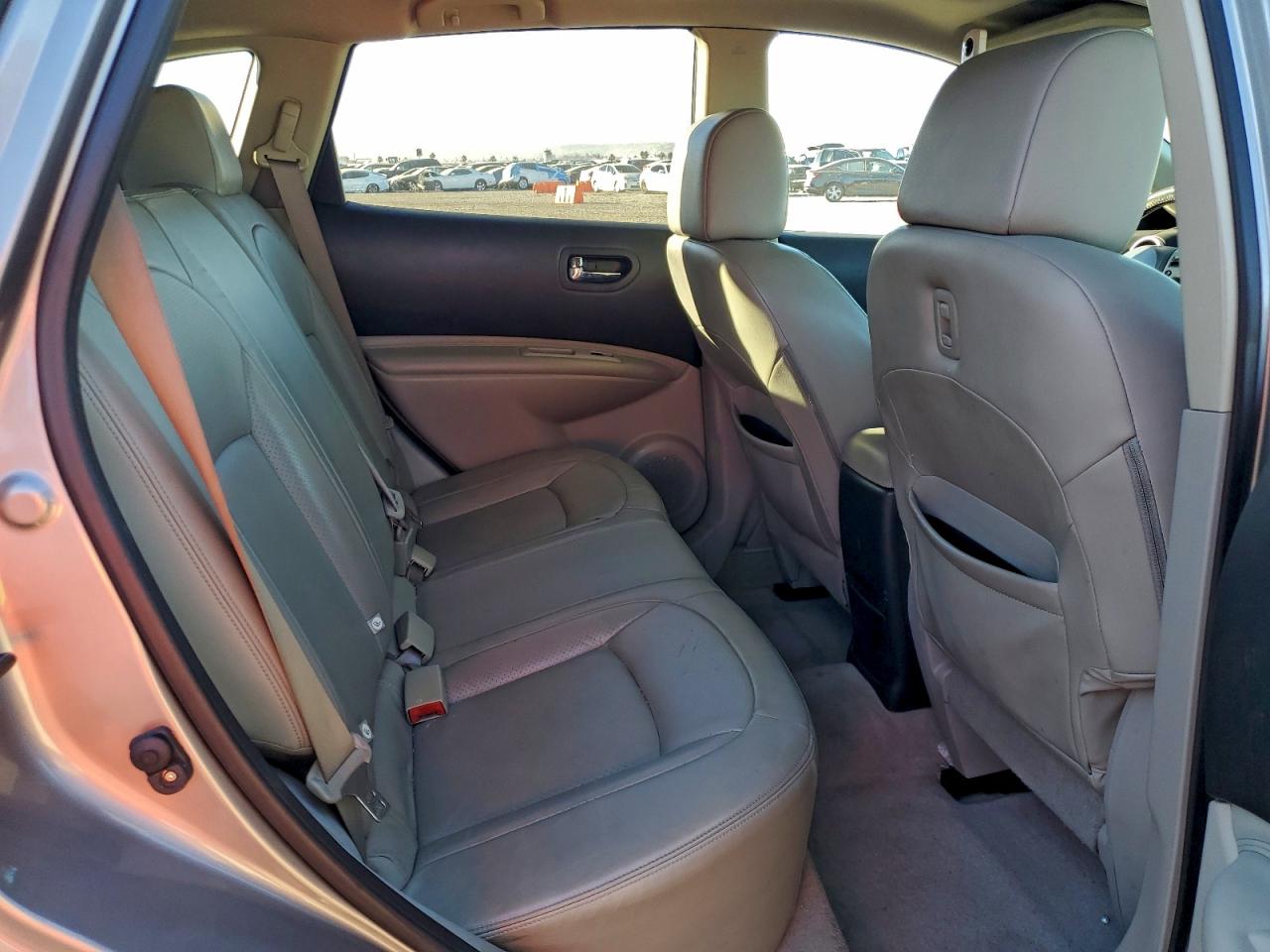 2011 NISSAN ROGUE S photo 11