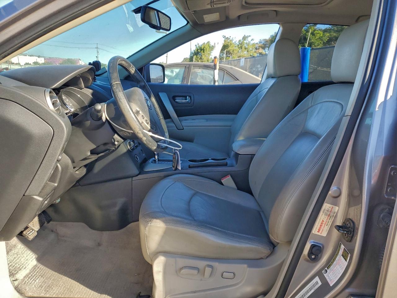 2011 NISSAN ROGUE S photo 7