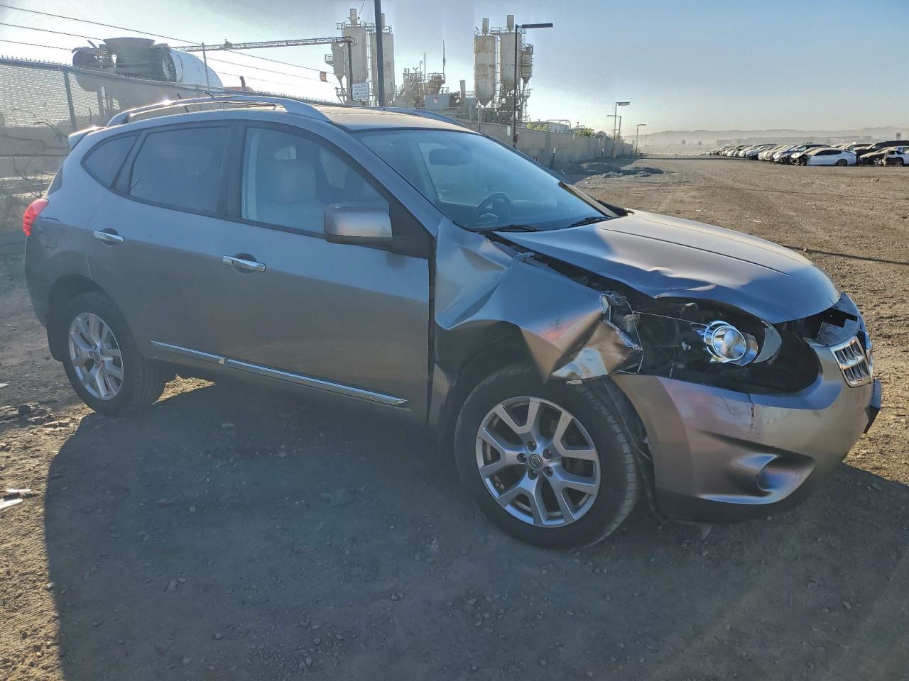 2011 NISSAN ROGUE S photo 4