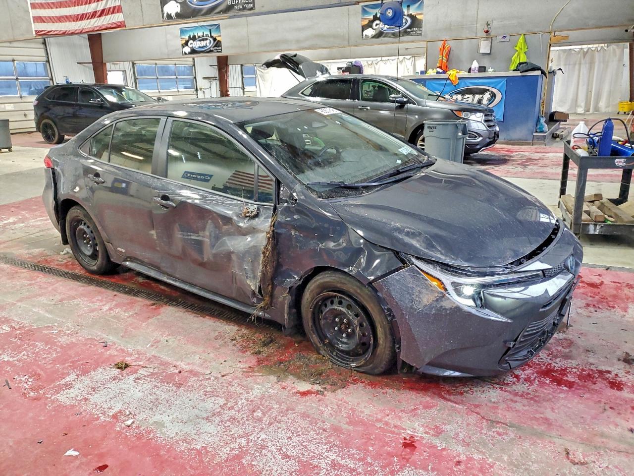 2024 TOYOTA COROLLA LE photo 10