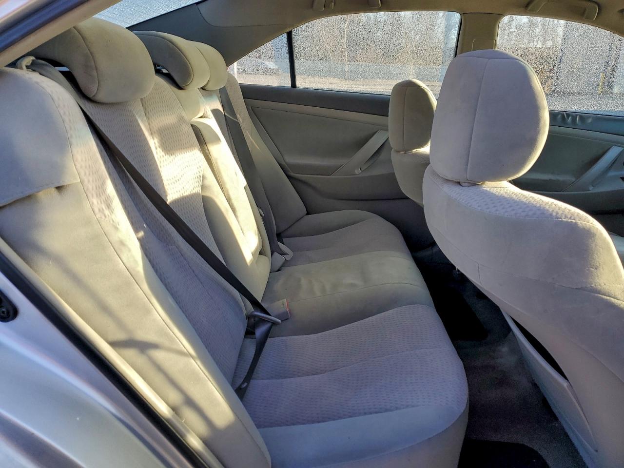 2011 TOYOTA CAMRY BASE photo 19