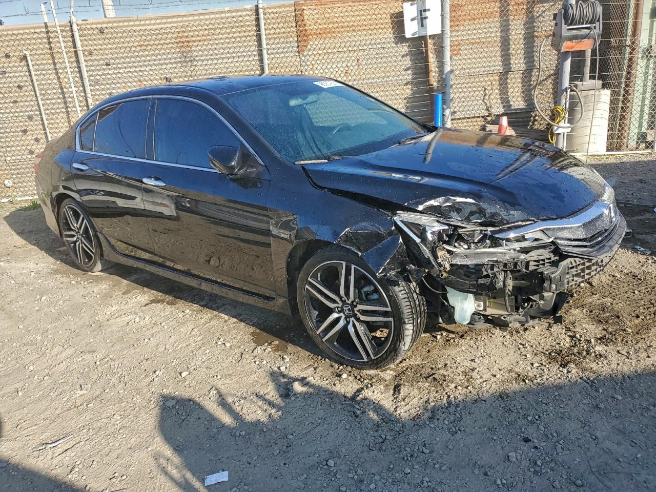 2017 HONDA ACCORD SPORT photo 7