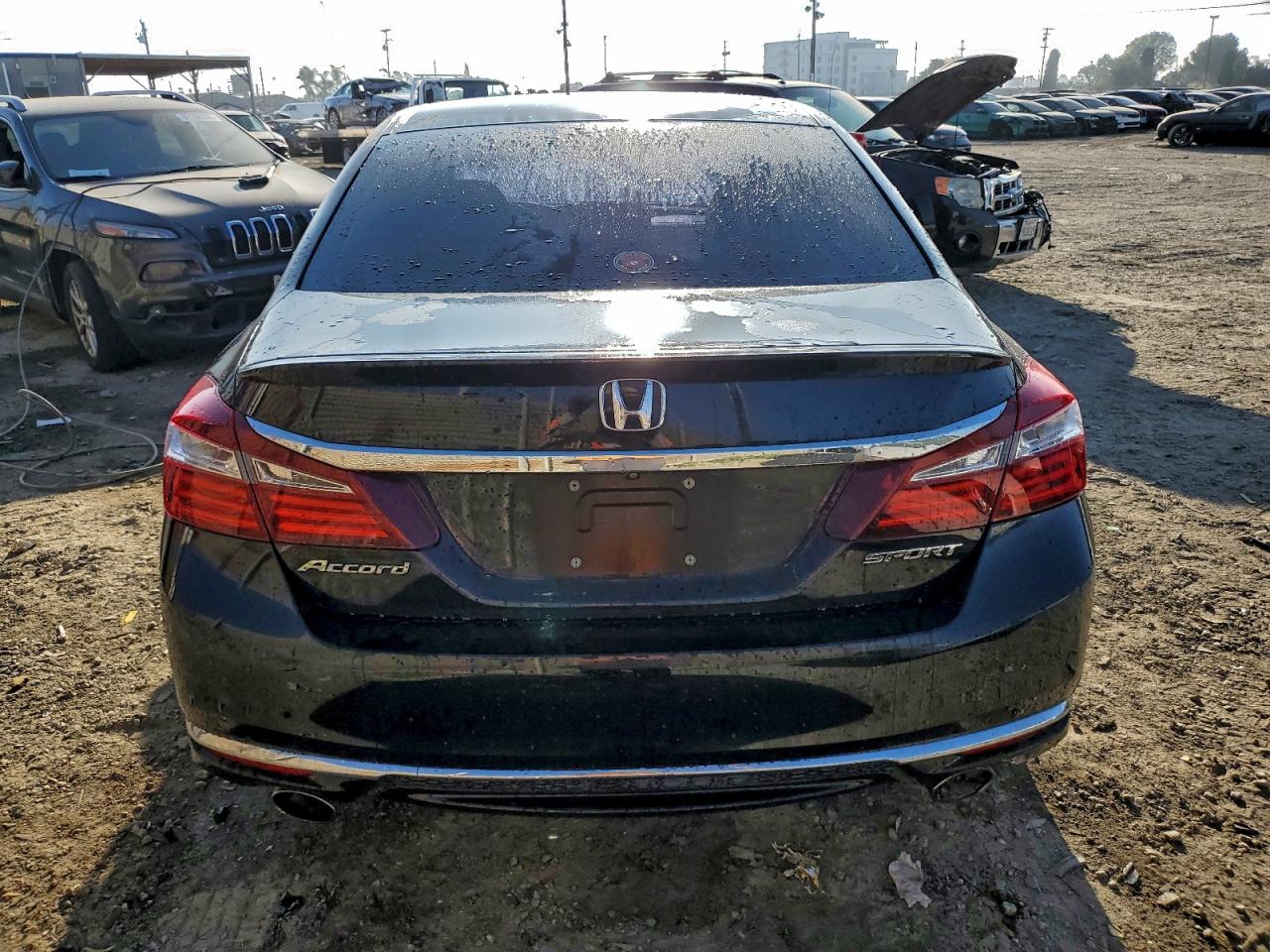 2017 HONDA ACCORD SPORT photo 11