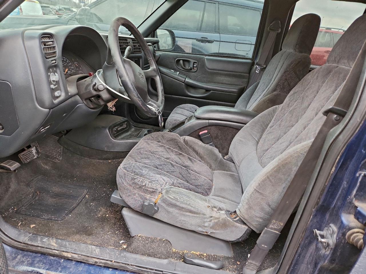 2001 CHEVROLET S TRUCK S10 photo 7