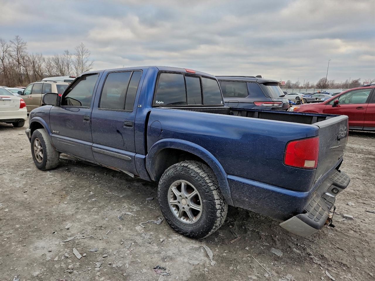 2001 CHEVROLET S TRUCK S10 photo 2